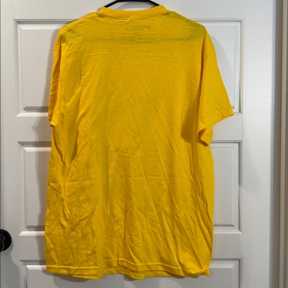 My chemical Romance yellow  t shirt Large NWOT - Picture 4 of 4